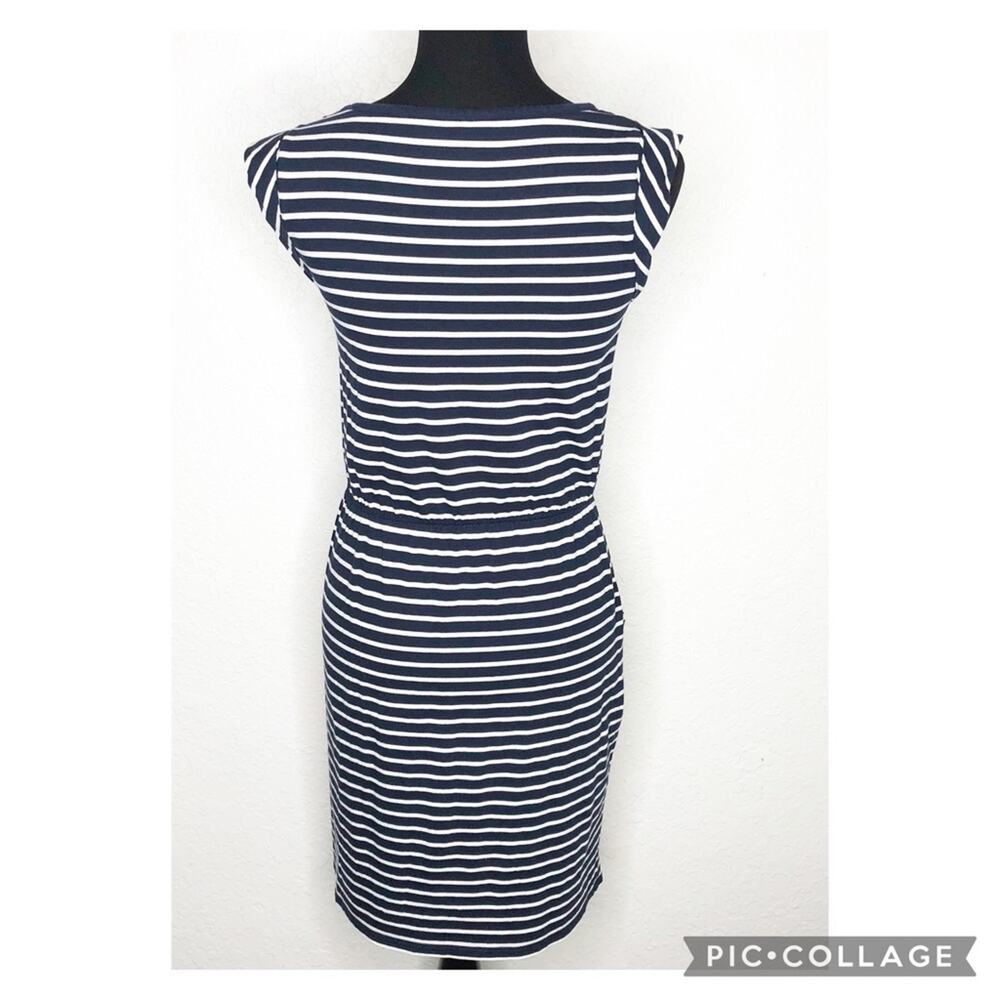 Boden navy blue white striped cap sleeve knit dress size 2R - Picture 16 of 16